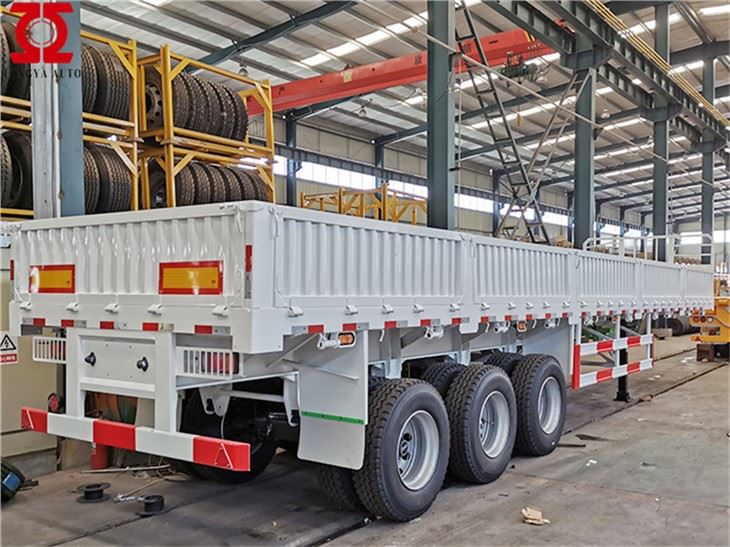 Đoạn giới thiệu bên tường