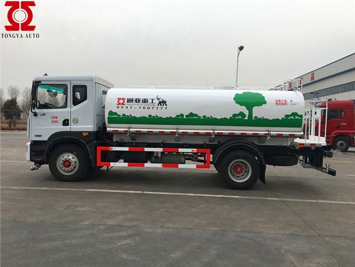 Bán xe chở nước