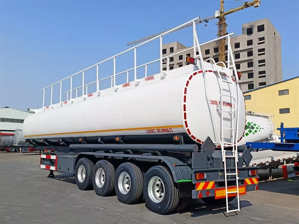 Trailer bán tàu chở dầu 4 trục